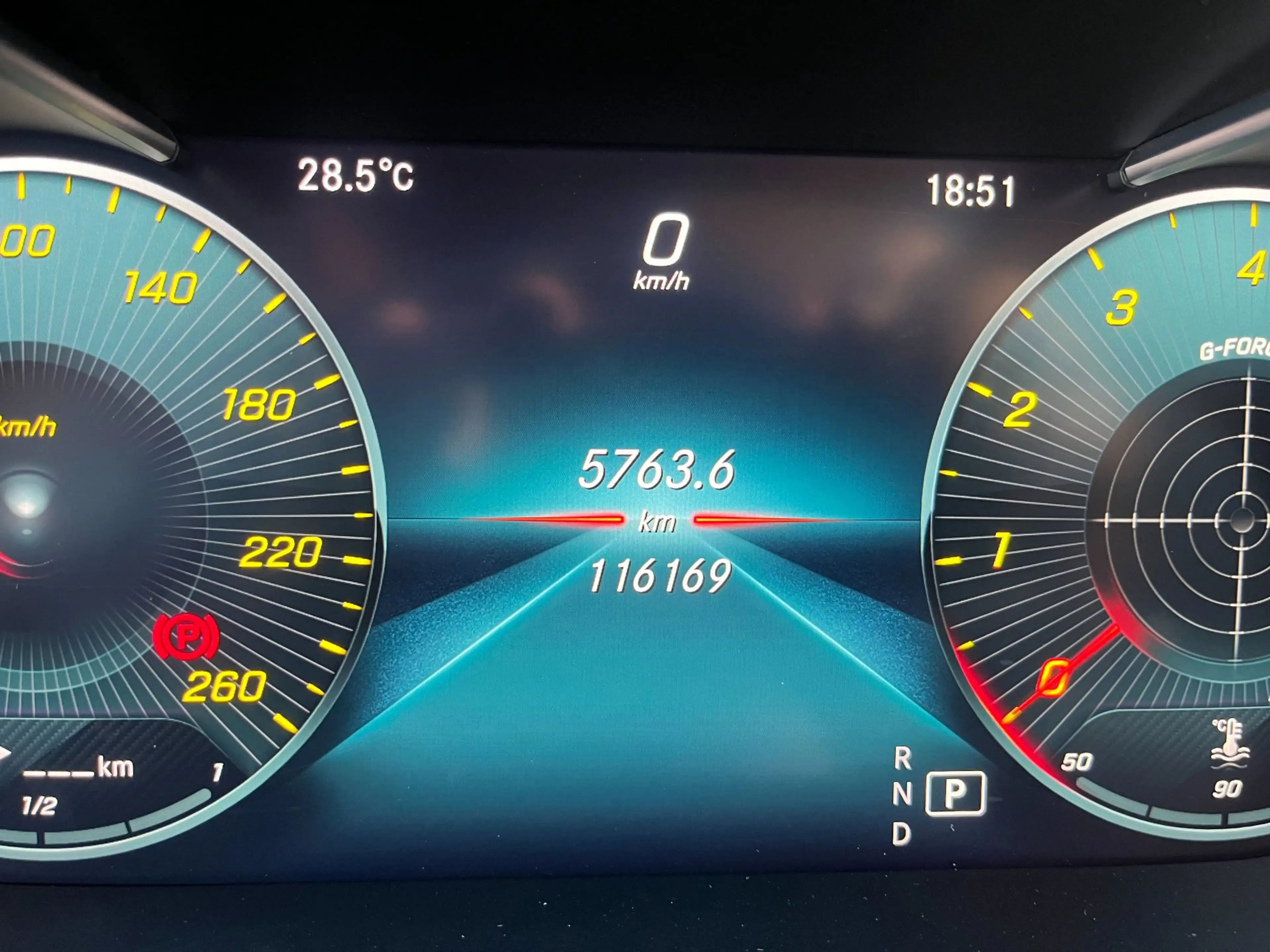 Mercedes-Benz C 200 4MATIC Premium Plus Pack AMG — photo 18