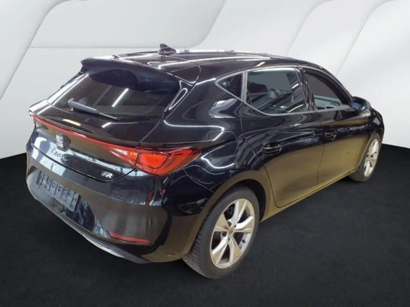 SEAT Leon 2.0TDI DSG FR Klima Navi RFK LED ACC Sitzh. Schwarz - 2