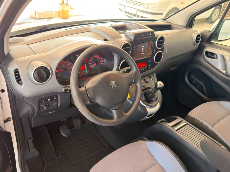 Peugeot Partner Active+Navi+Tempomat+5-Sitzer+AHK — photo 7