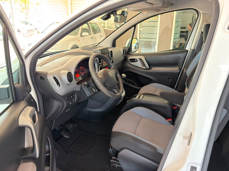 Peugeot Partner Active+Navi+Tempomat+5-Sitzer+AHK — photo 6