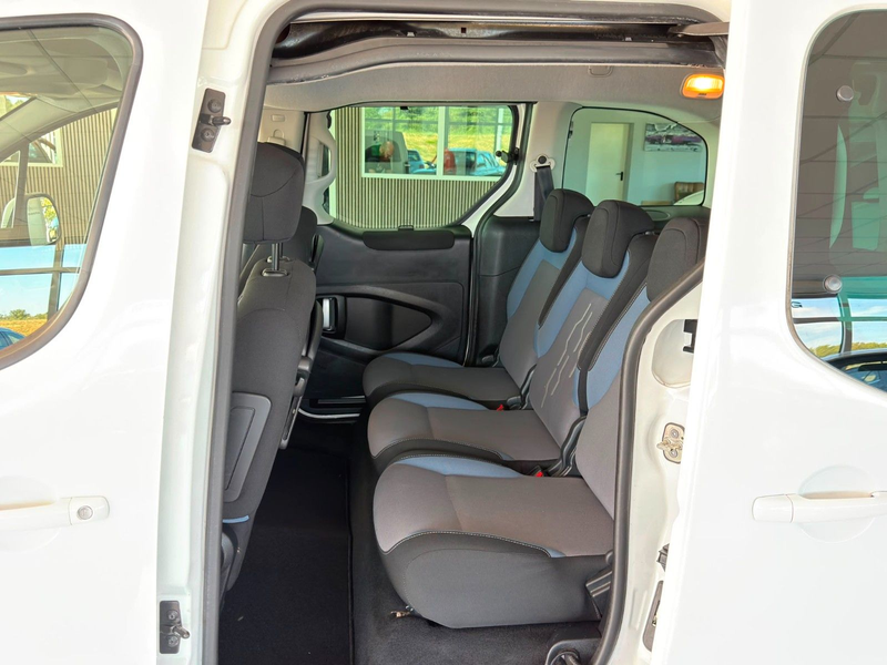 Peugeot Partner Active+Navi+Tempomat+5-Sitzer+AHK — photo 13