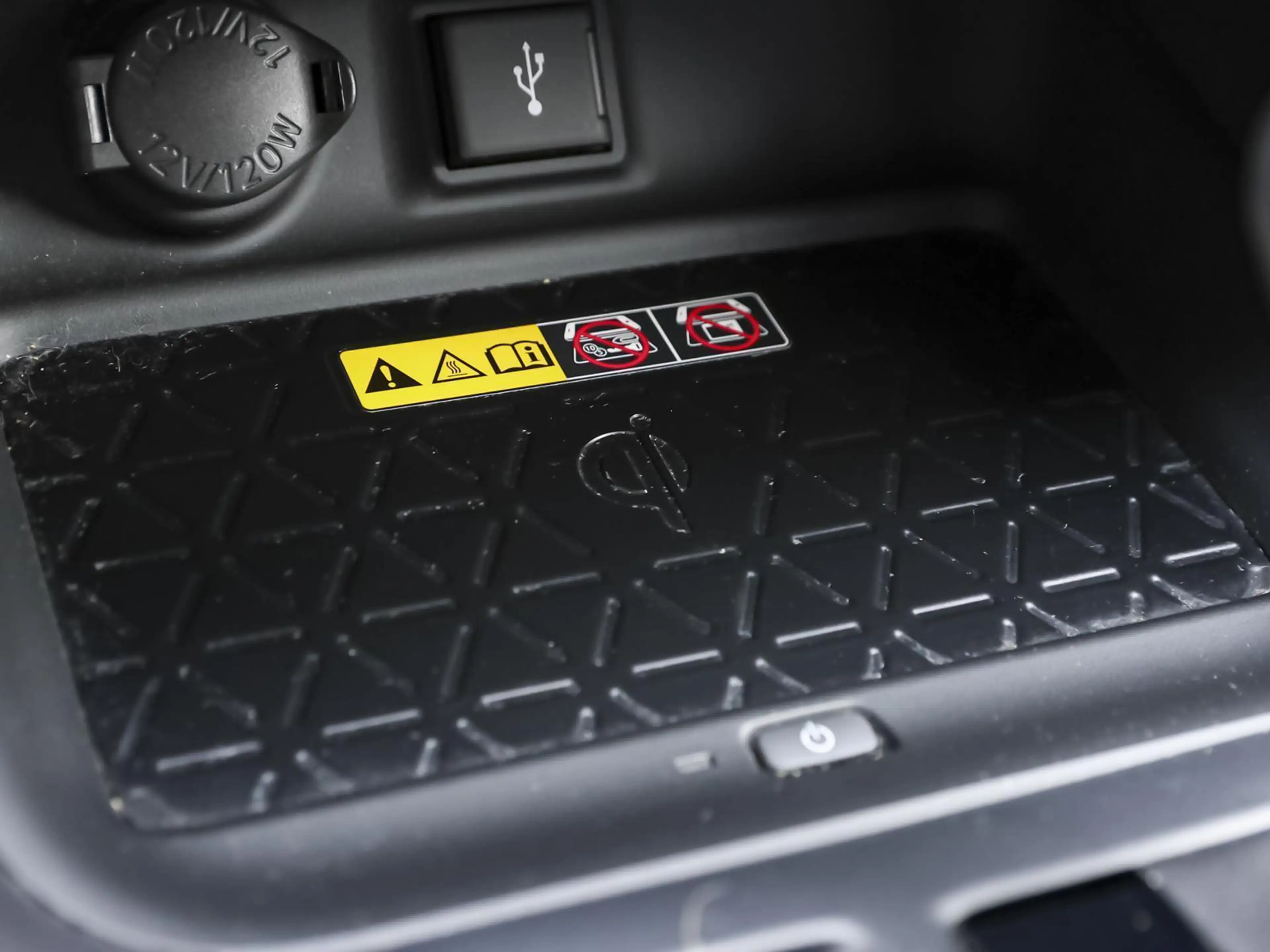Toyota RAV 4 2.5 HYBRID TEAM D NAVI, ELEKTR. HECKKLAPPE — photo 10