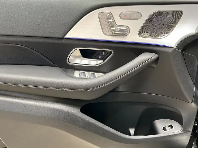 Mercedes-Benz Gle Class view 13