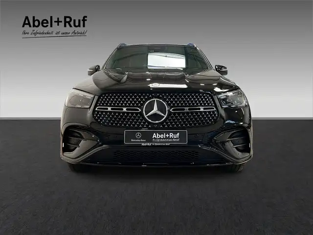 Mercedes-Benz Gle Class view 2