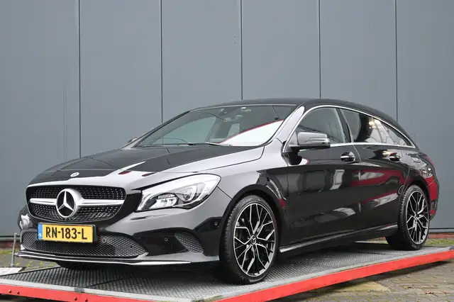 Mercedes-Benz CLA 180 Shooting Brake Business Solution trekhaak carplay