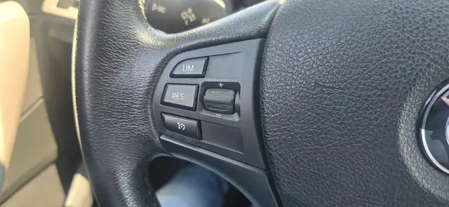 BMW 1 Series view 9
