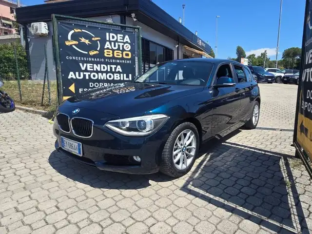 BMW 1 Series view 3