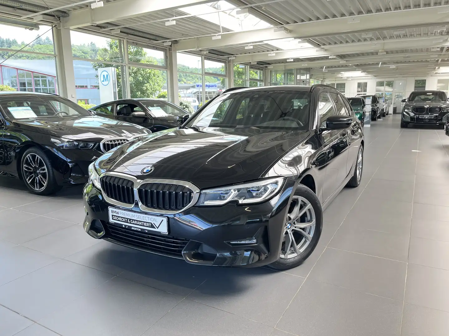 BMW 320 i Touring Sport Line HiFi/DAB/RFK/Komfortzg. Nero - 2
