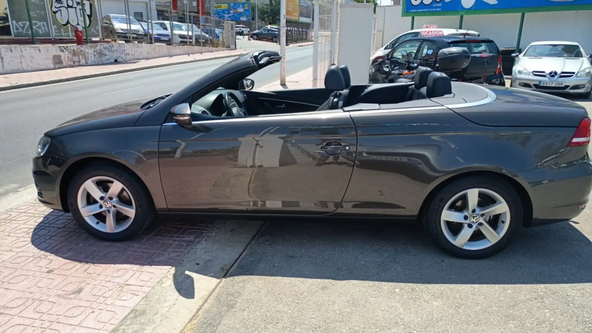 Volkswagen Eos 1.4 TSI Excellence Grijs - 2