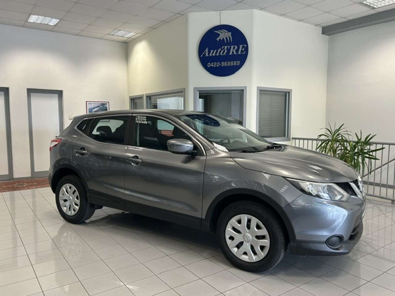 Nissan Qashqai 1.2 dig-t Visia 115cv E6