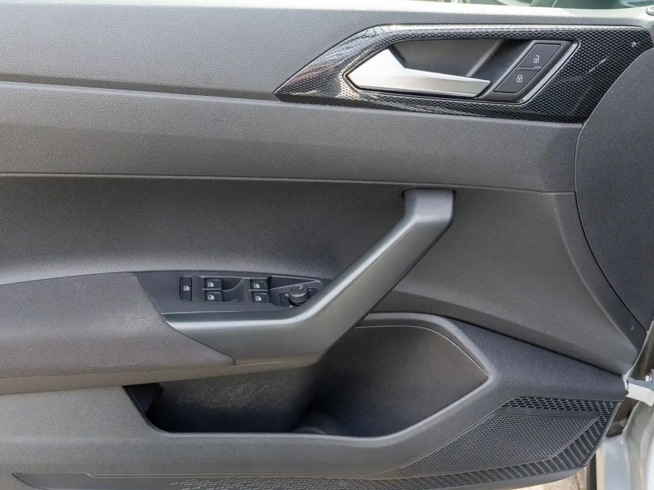 Volkswagen Taigo 1.0 TSI DSG Life Navi/LED/Klima 15