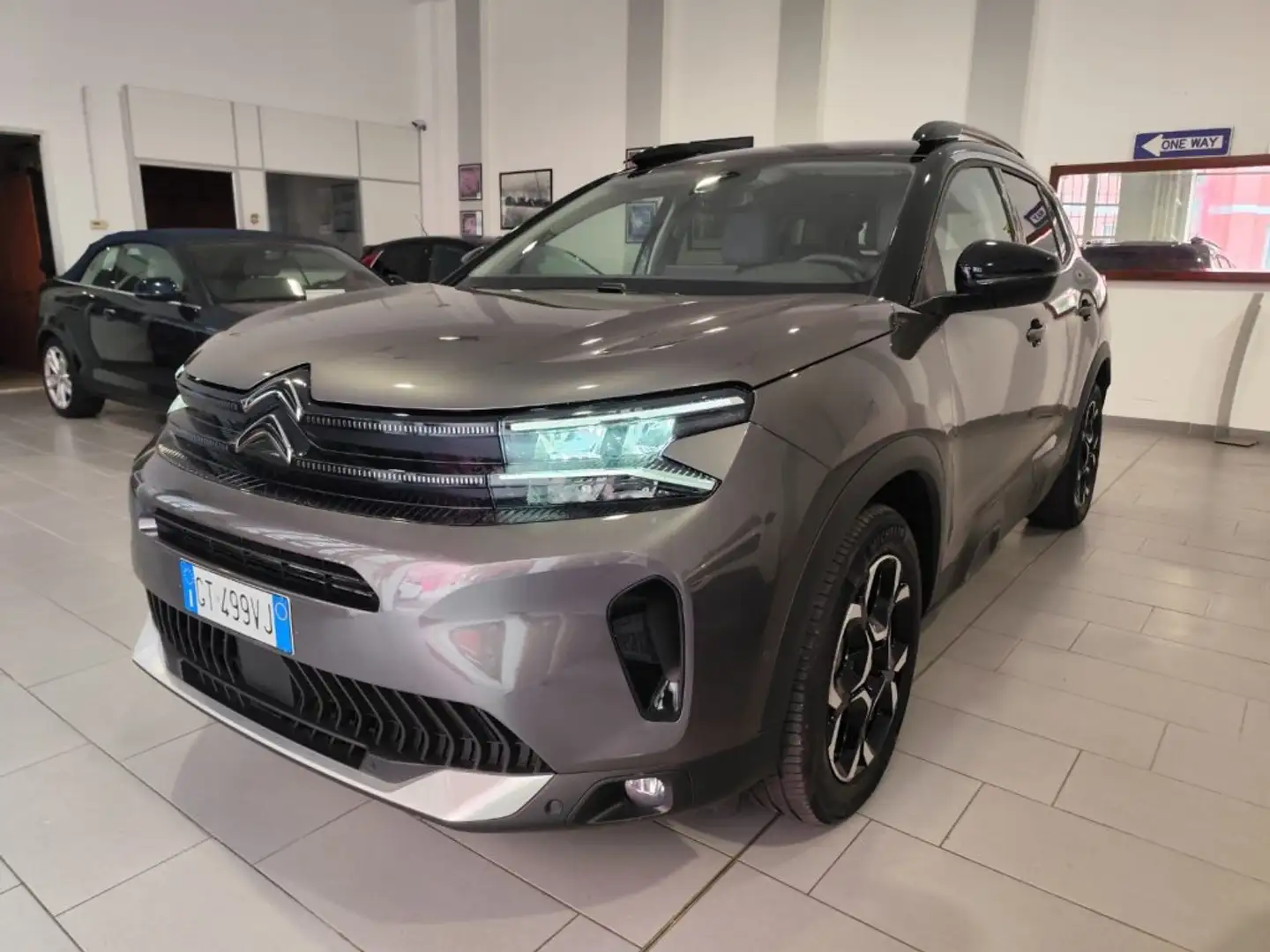 Citroen C5 Aircross Hybrid 136 e-DCS6 MAX Grigio - 2