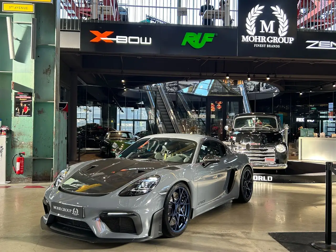 Porsche Cayman