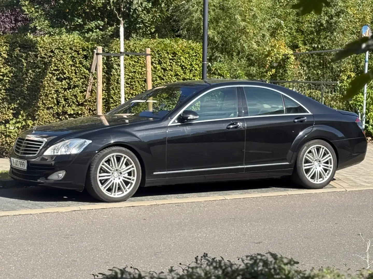 Mercedes-Benz S 320 S-Klasse Diesel CDI DPF 7G-TRONIC Schwarz - 2