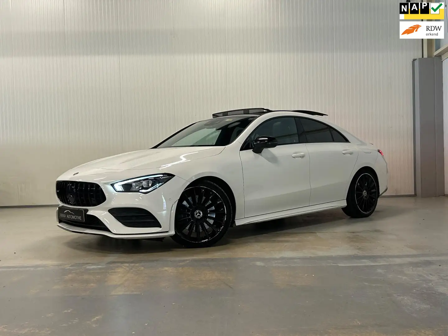 Mercedes-Benz CLA 250 Premium Plus | CLA 45S UITGEVOERD | NIGHT | PANO | Wit - 1