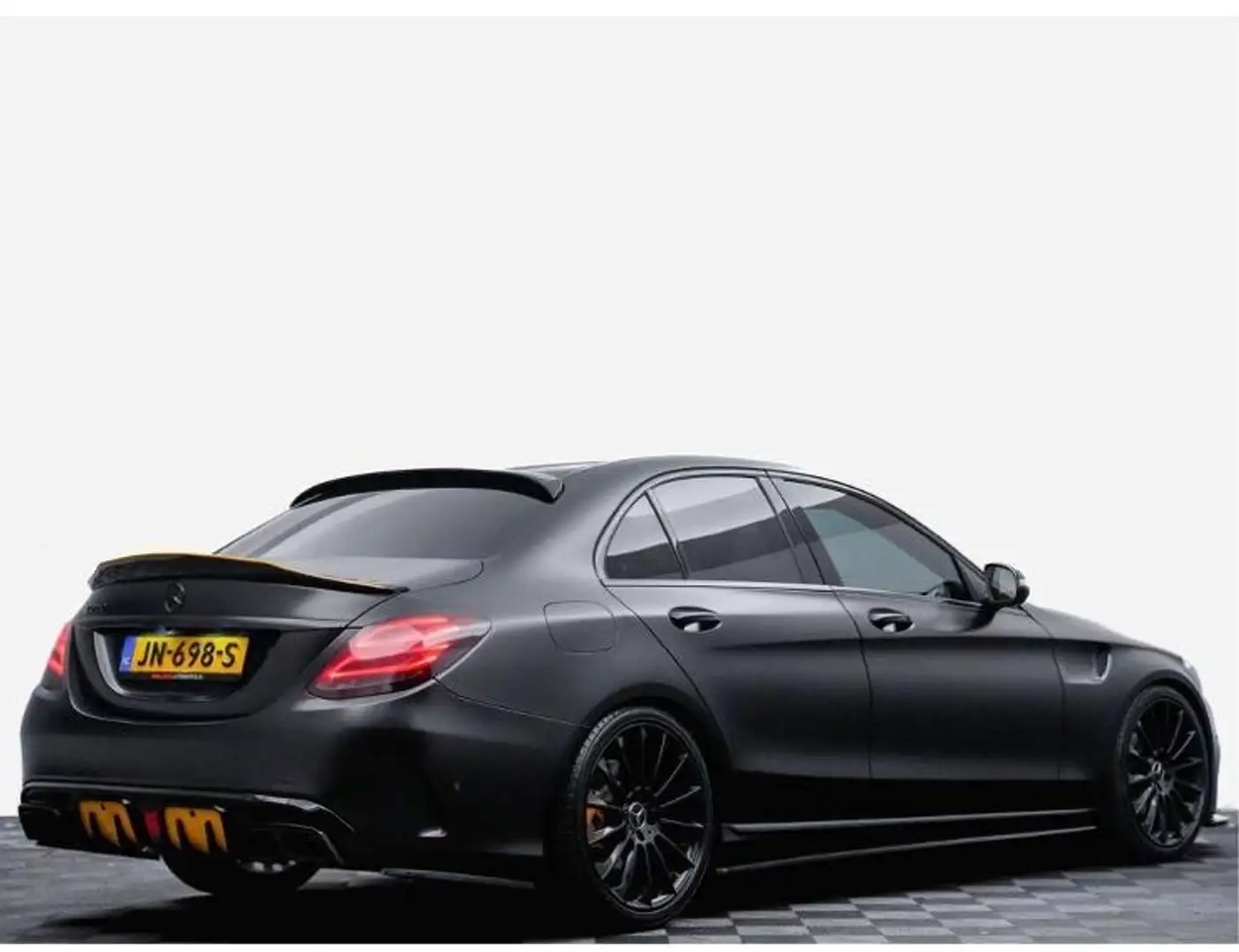 Mercedes-Benz C 220 d 4Matic 7G-TRONIC AMG Line AMG PAKET STAGE 1 Grijs - 2