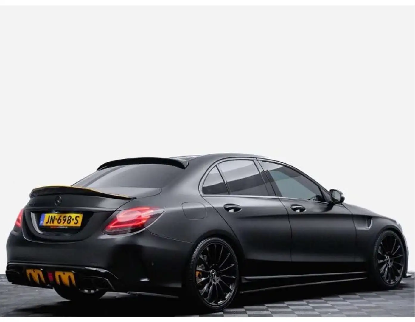 Mercedes-Benz C 220 d 4Matic 7G-TRONIC AMG Line AMG PAKET STAGE 1 Grijs - 1
