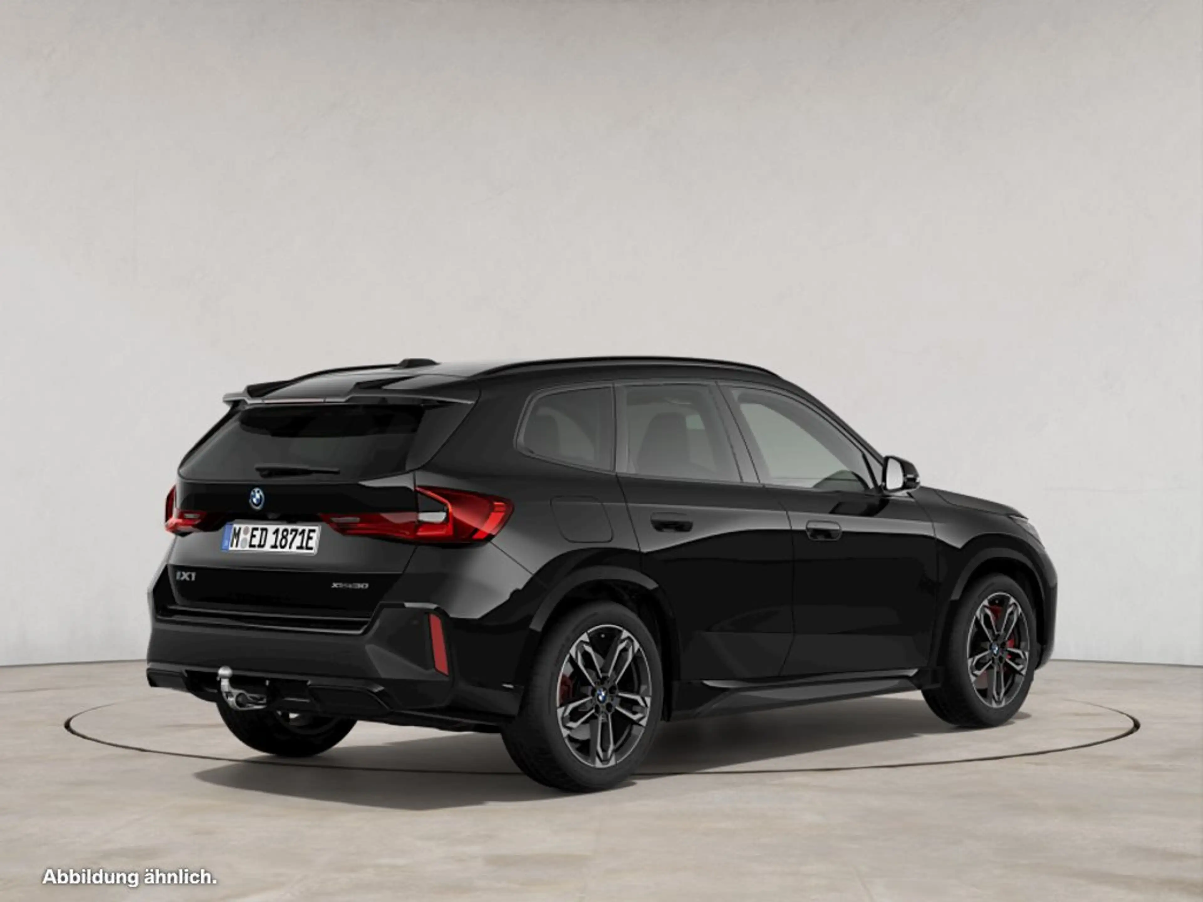 BMW iX1 xDrive30 30 — photo 2