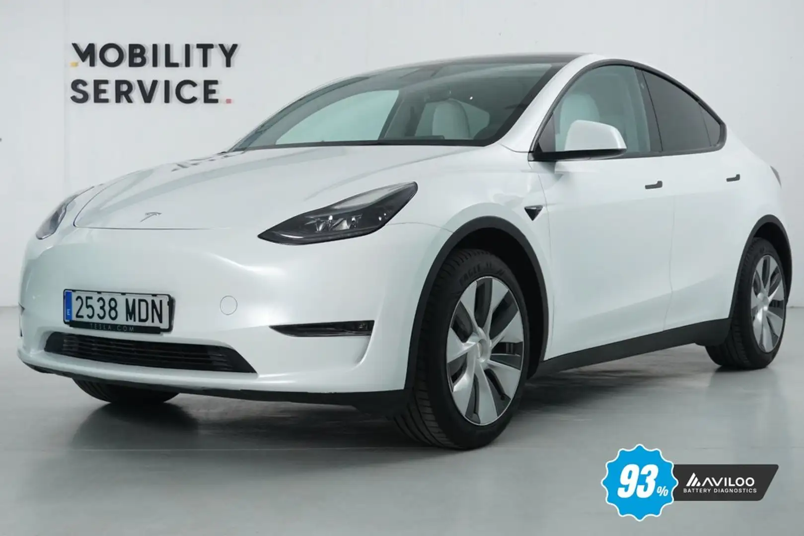 Tesla Model Y Gran Autonomía 4WD Blanco - 1