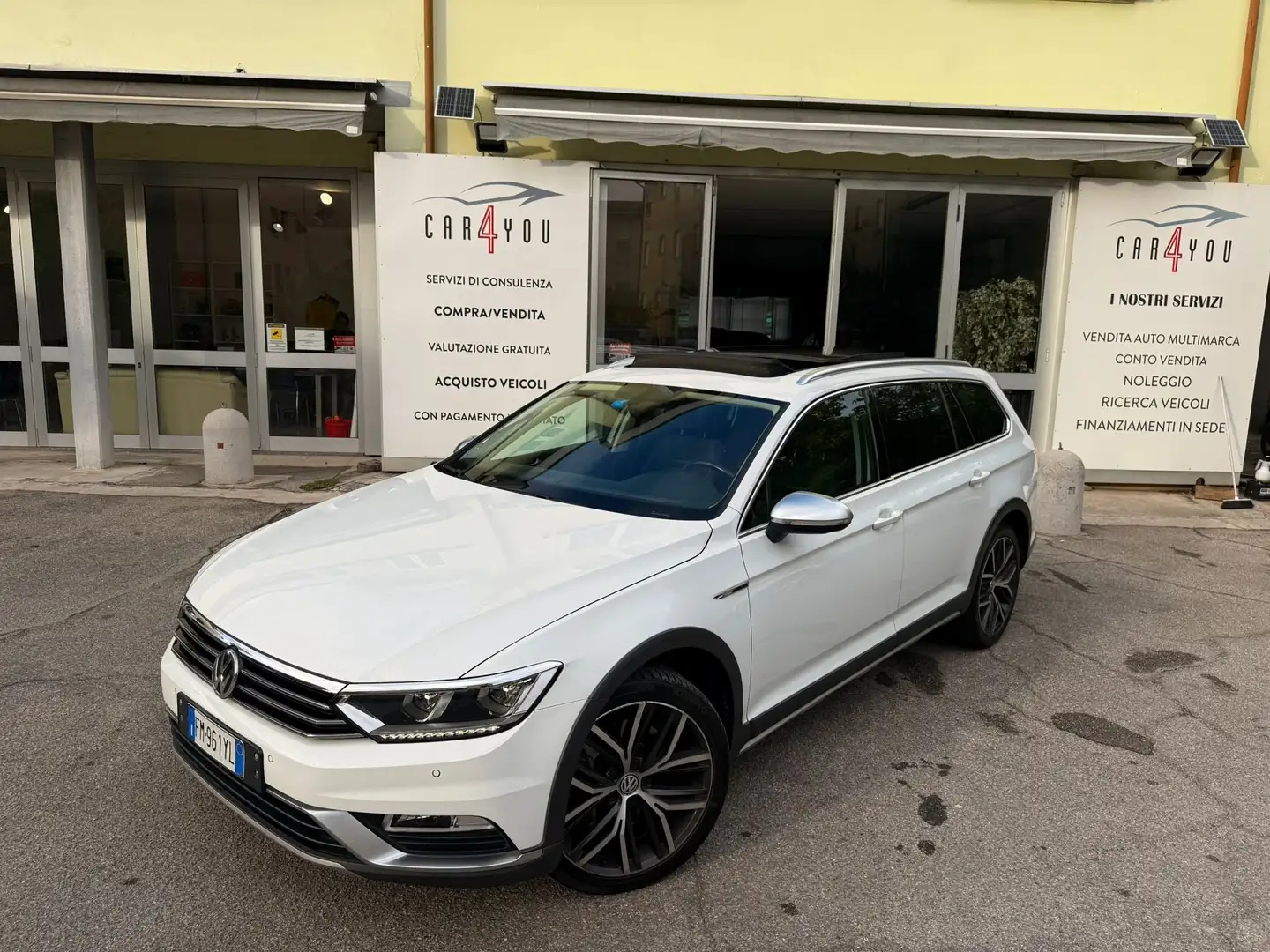 Volkswagen Passat Alltrack ALLTRACK 2.0 bitdi CAMERE 360 4X4 240cv dsg TETTO Blanc - 1