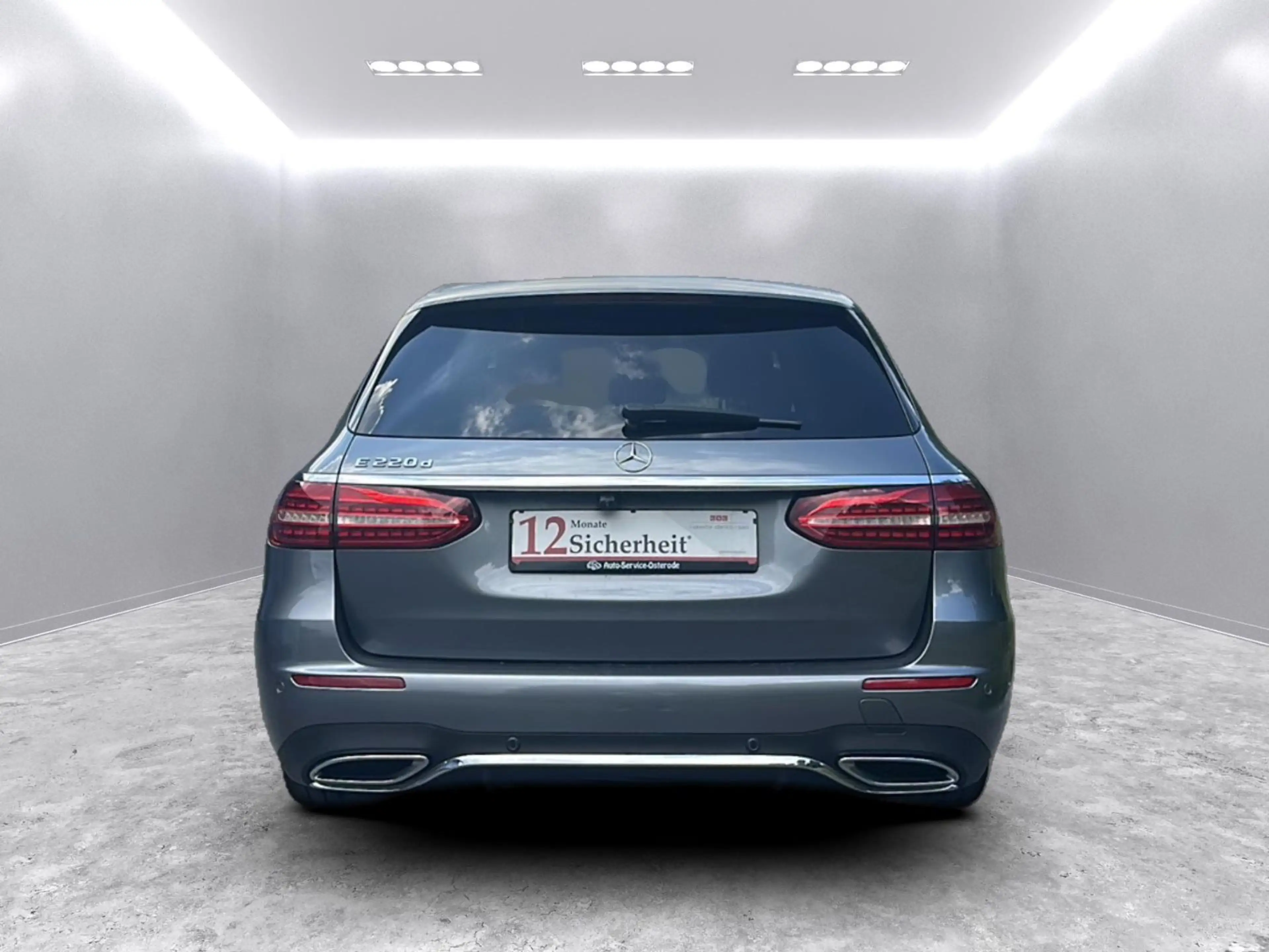 Mercedes-Benz E 220 T-Modell AMG *2.HD/AHK/SHD/MBUX/LED* — photo 5