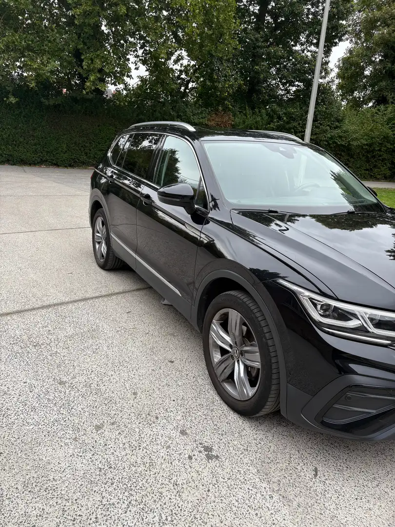 Volkswagen Tiguan Allspace Tiguan Allspace 2.0 TDI SCR DSG Life Чорний - 1