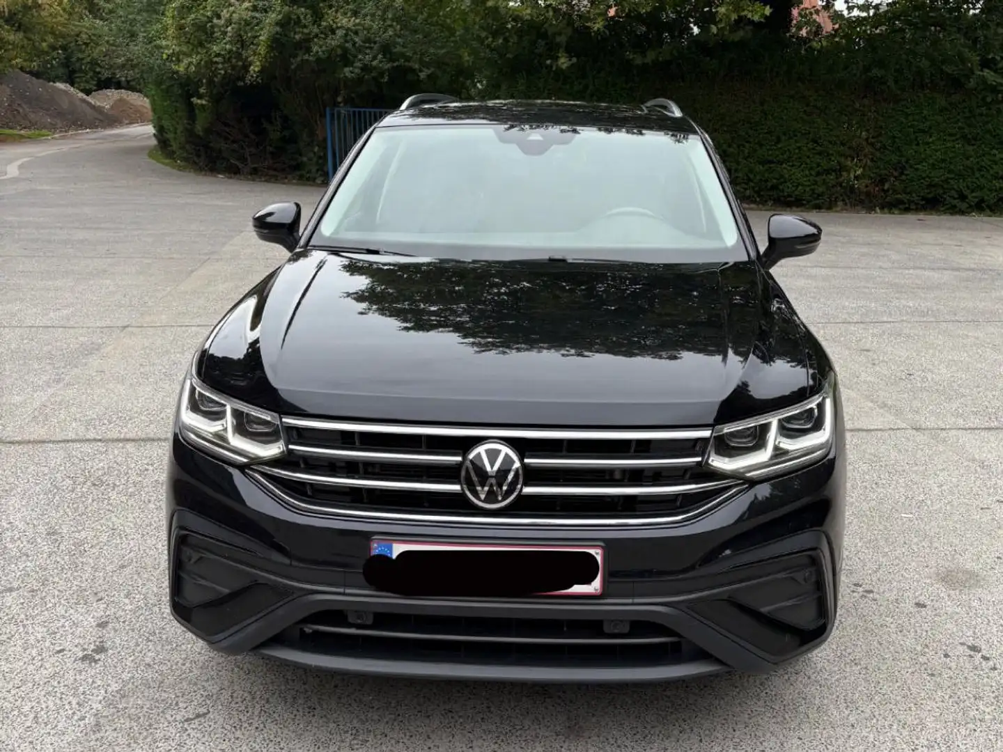 Volkswagen Tiguan Allspace Tiguan Allspace 2.0 TDI SCR DSG Life Чорний - 2