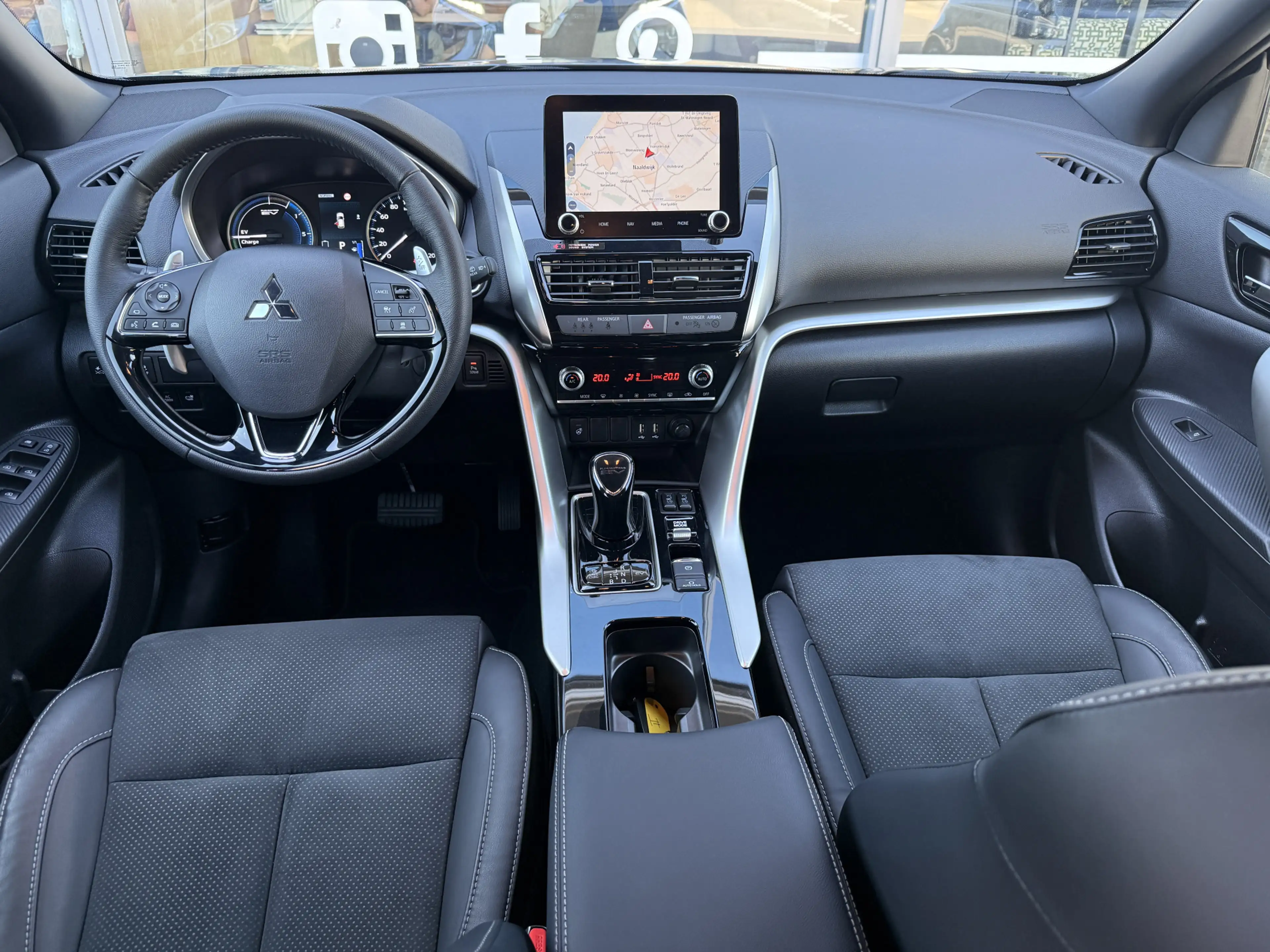 Mitsubishi Eclipse Cross 2.4 PHEV Executive 360Cam/Apple — photo 5