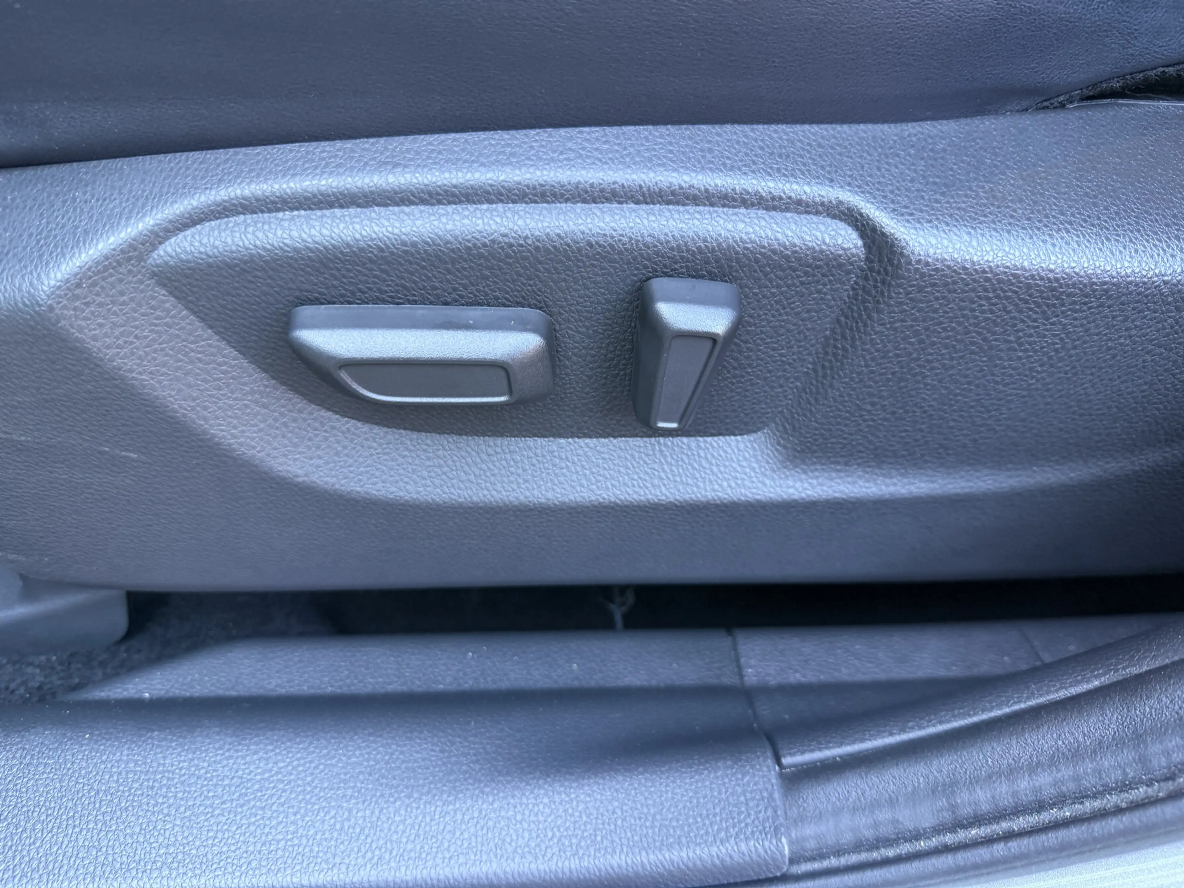 Mitsubishi Eclipse Cross 2.4 PHEV Executive 360Cam/Apple — photo 7