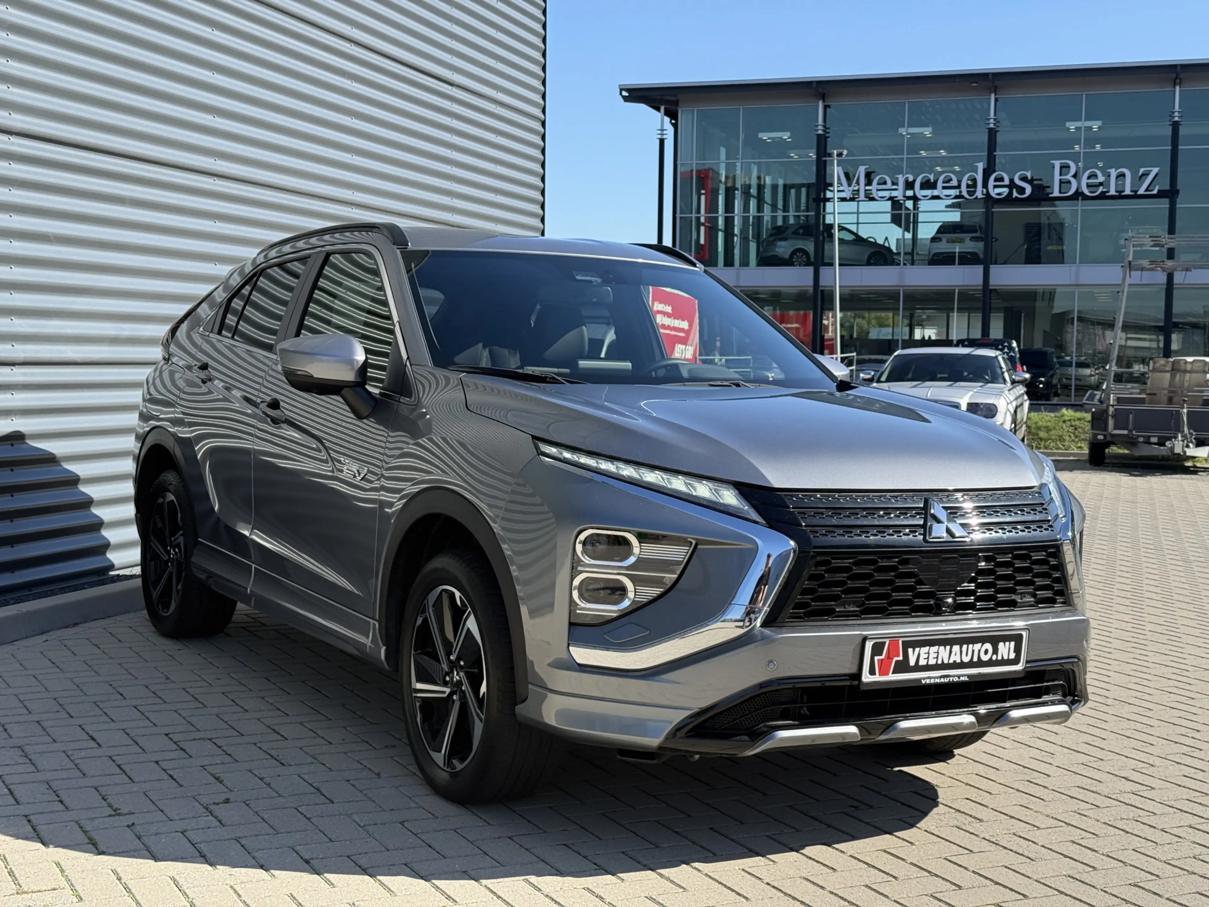 Mitsubishi Eclipse Cross 2.4 PHEV Executive 360Cam/Apple — photo 3