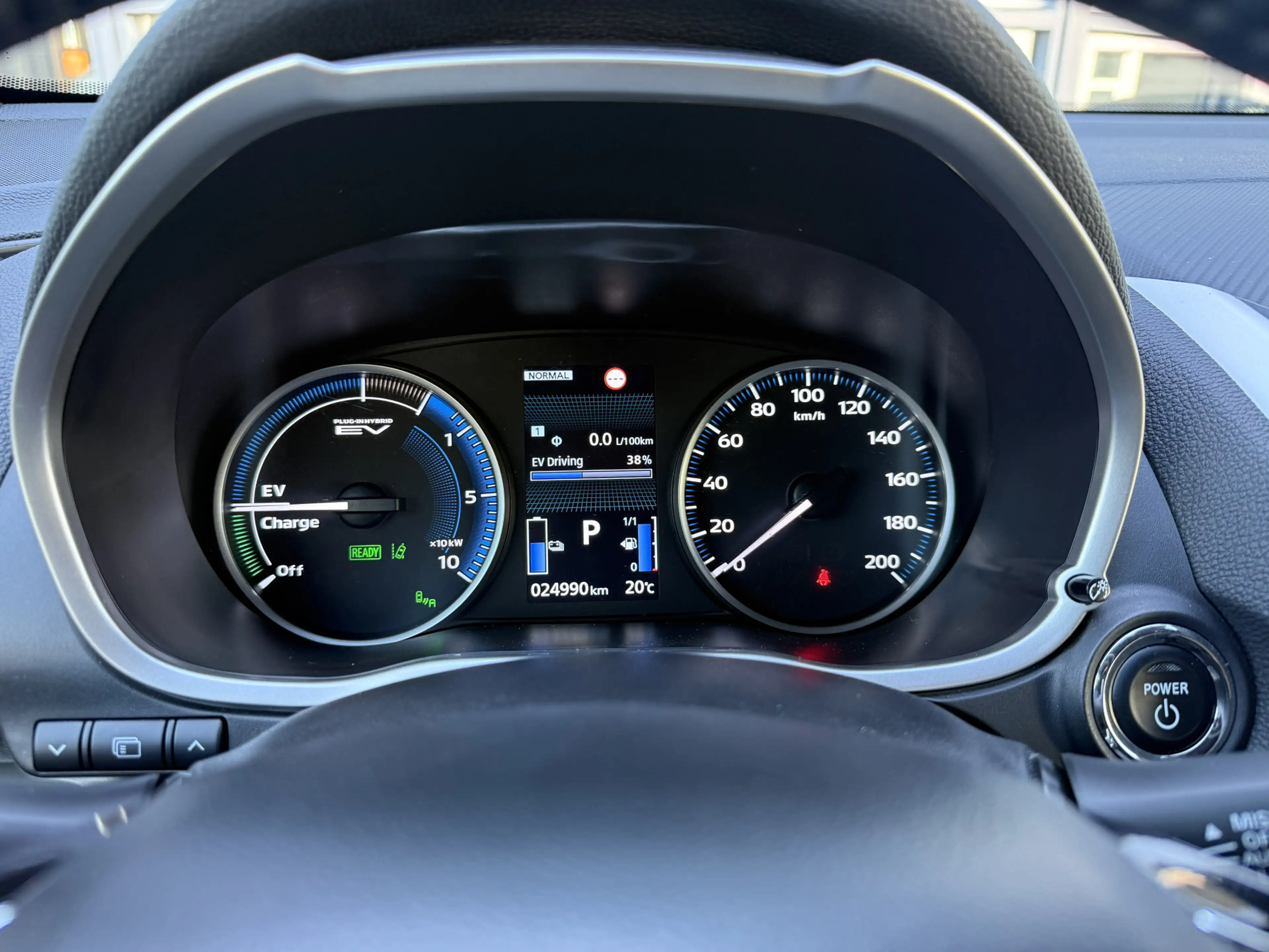 Mitsubishi Eclipse Cross 2.4 PHEV Executive 360Cam/Apple — photo 13