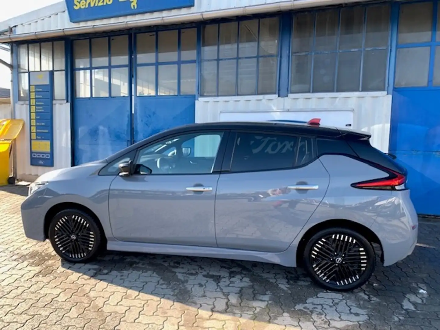 Nissan Leaf 62kWh  N-Connecta e+ Gris - 2