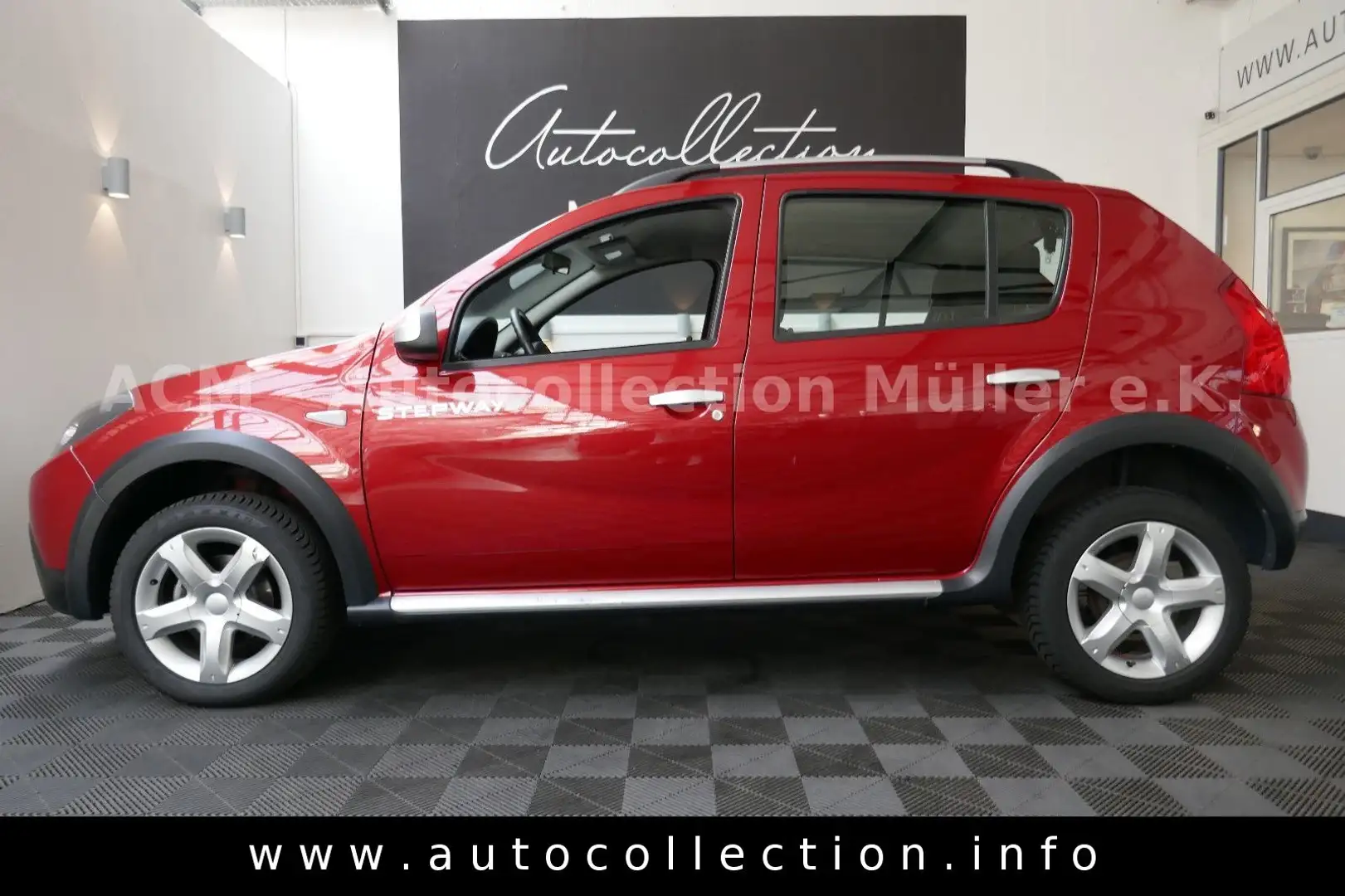 Dacia Sandero Stepway*1.Hand*Rentner*Zahnriemen Neu* Red - 2