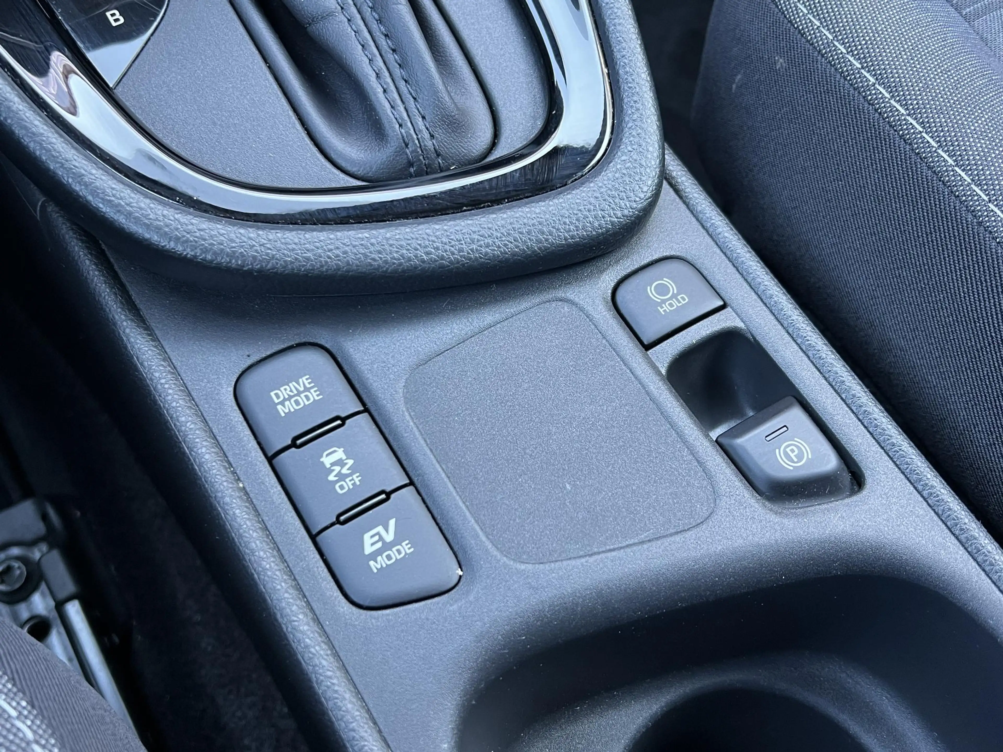 Toyota Yaris 1.5 Hybrid 116 Dynamic Plus | Stoel + Stuurverwarm — photo 29