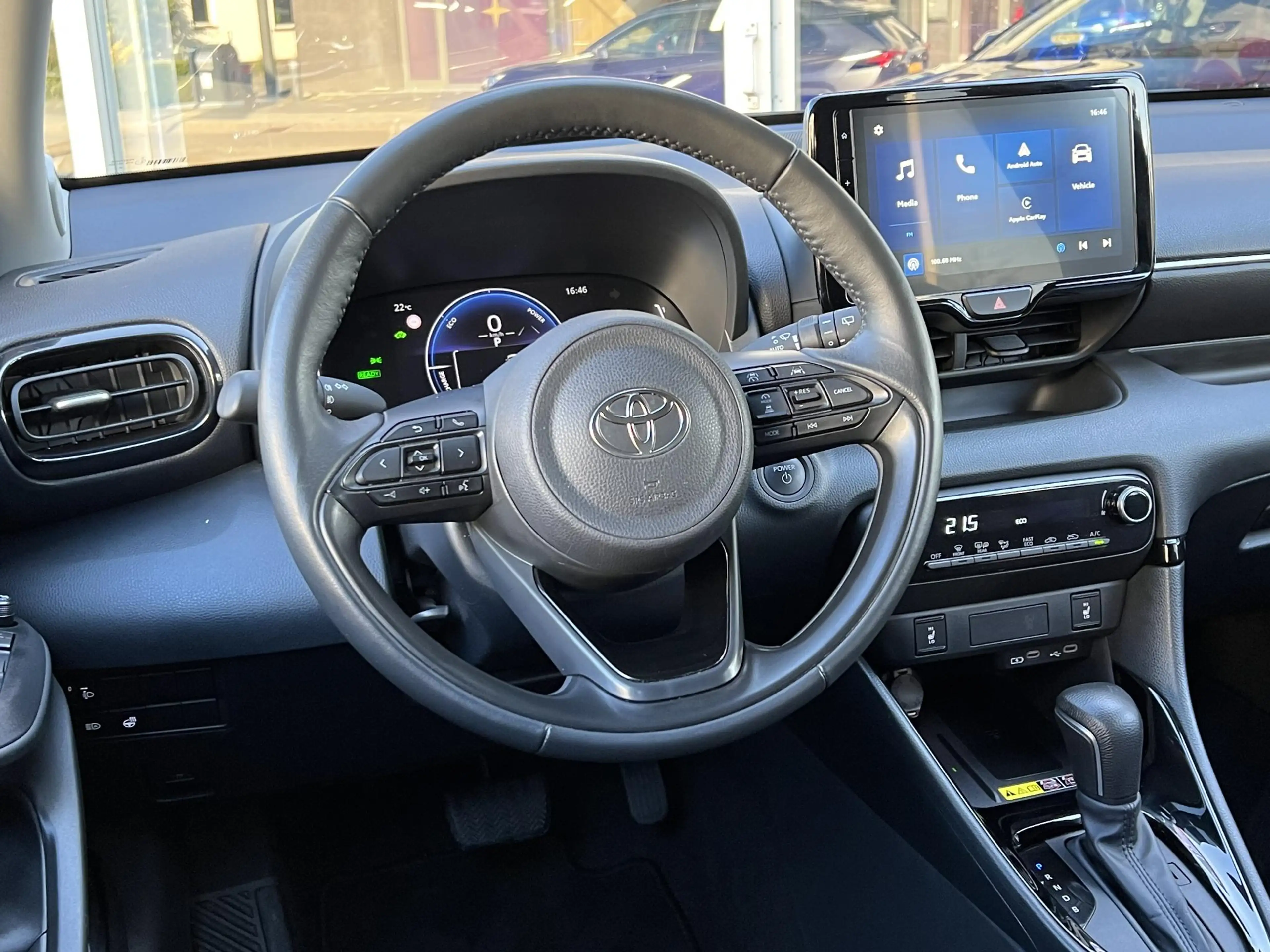 Toyota Yaris 1.5 Hybrid 116 Dynamic Plus | Stoel + Stuurverwarm — photo 12