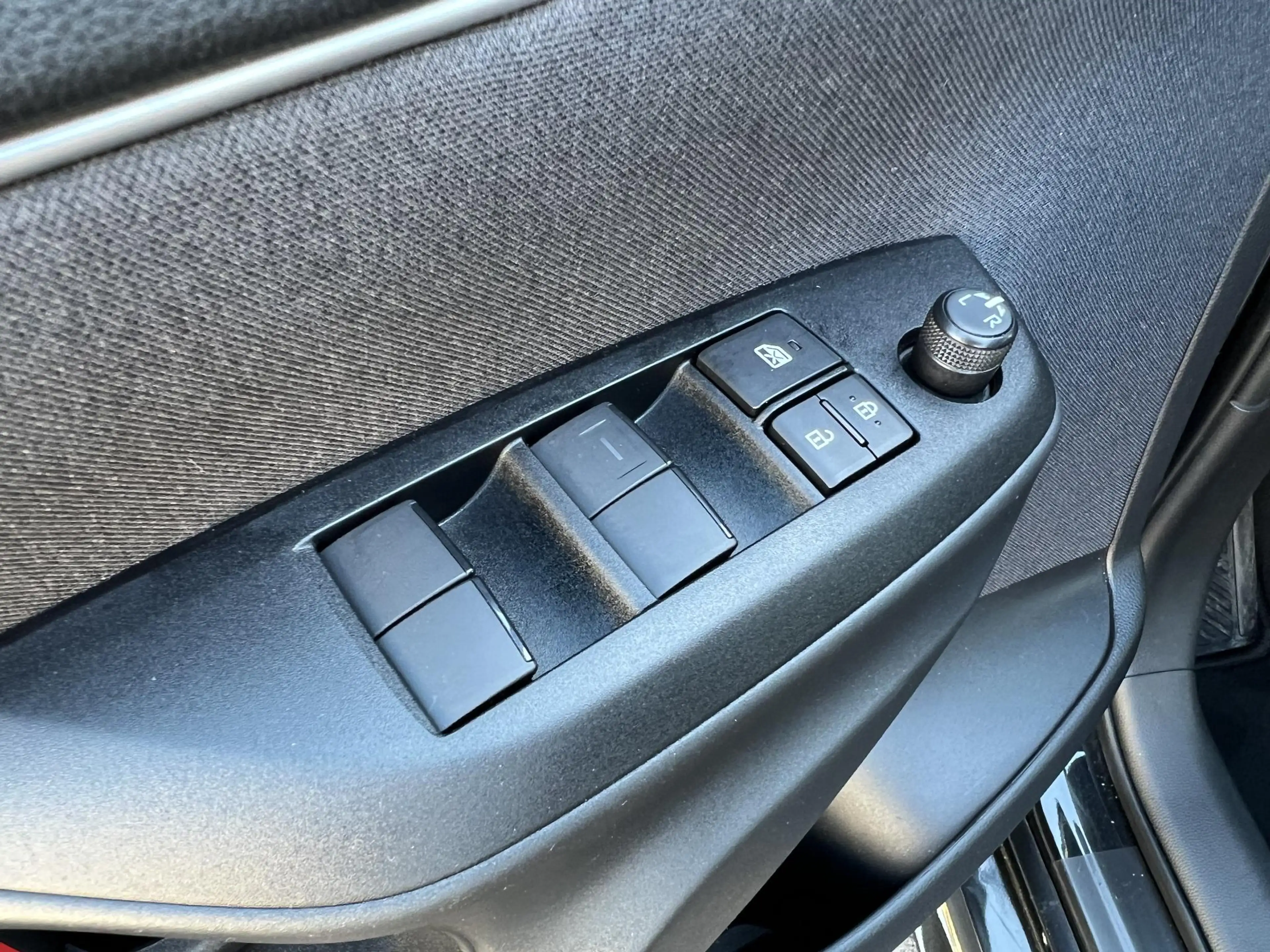 Toyota Yaris 1.5 Hybrid 116 Dynamic Plus | Stoel + Stuurverwarm — photo 19