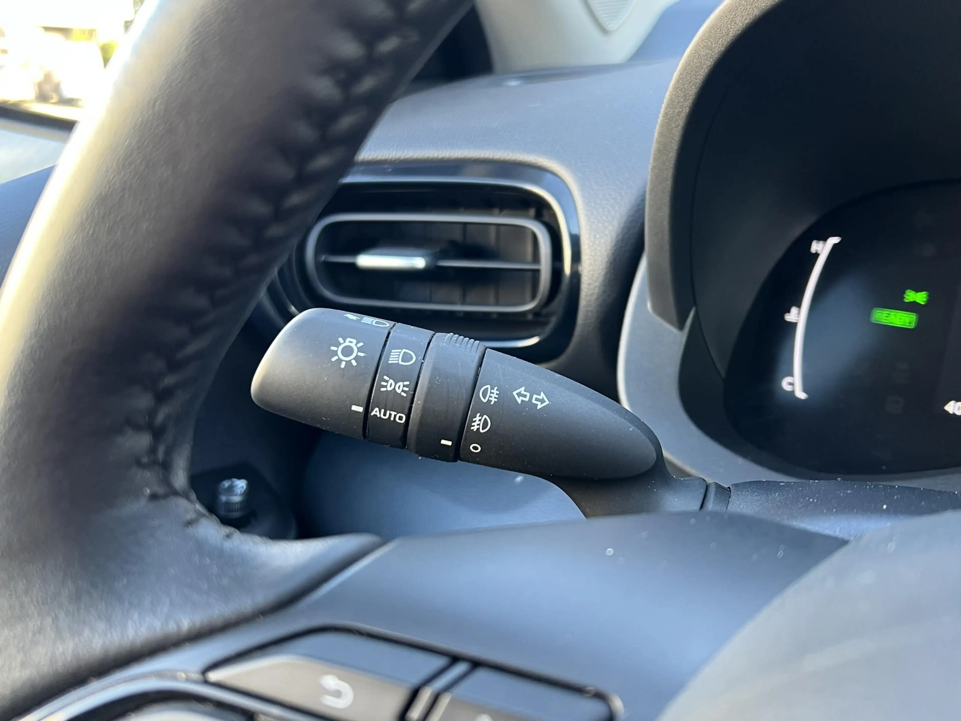 Toyota Yaris 1.5 Hybrid 116 Dynamic Plus | Stoel + Stuurverwarm — photo 22