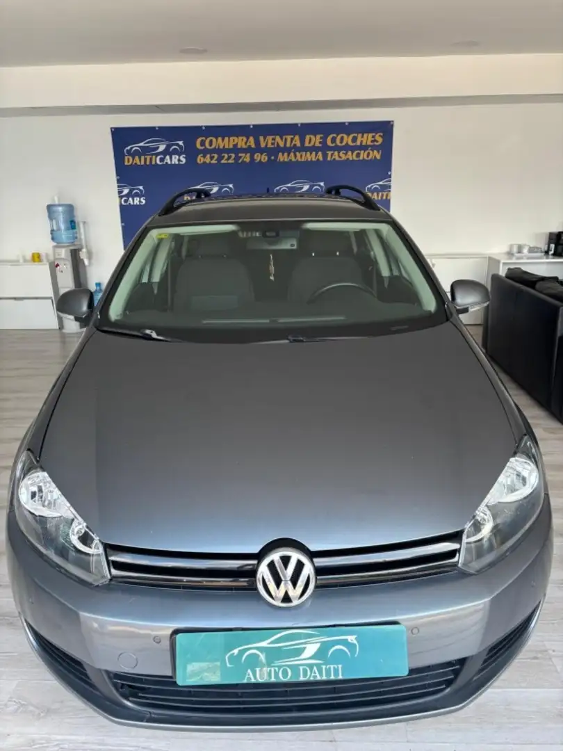 Volkswagen Golf 1.6TDI CR BMT Bluemotion 110 Gris - 1