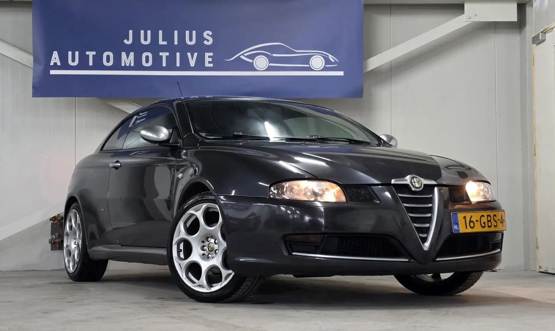 Alfa Romeo GT 2.0 JTS Imola Leer Trekhaak Bose 18"LM Mooi! Šedá - 2