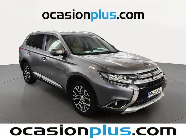 Mitsubishi Outlander 200 MPI CVT Motion 2WD 5p Aut. 2016, foto 2
