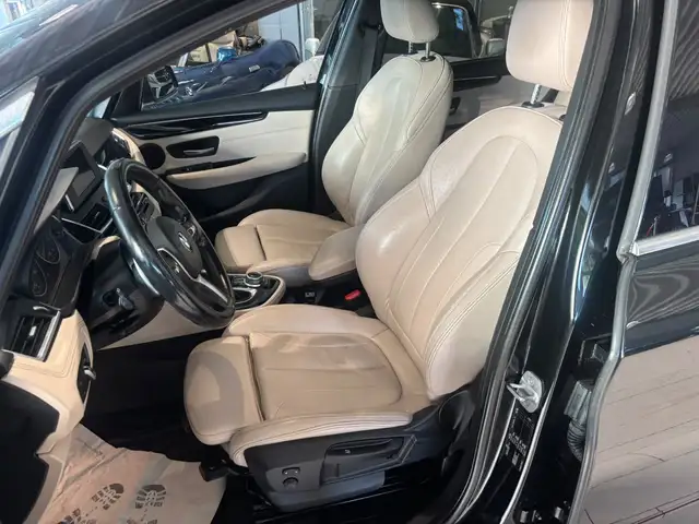 BMW 2 Series view 15