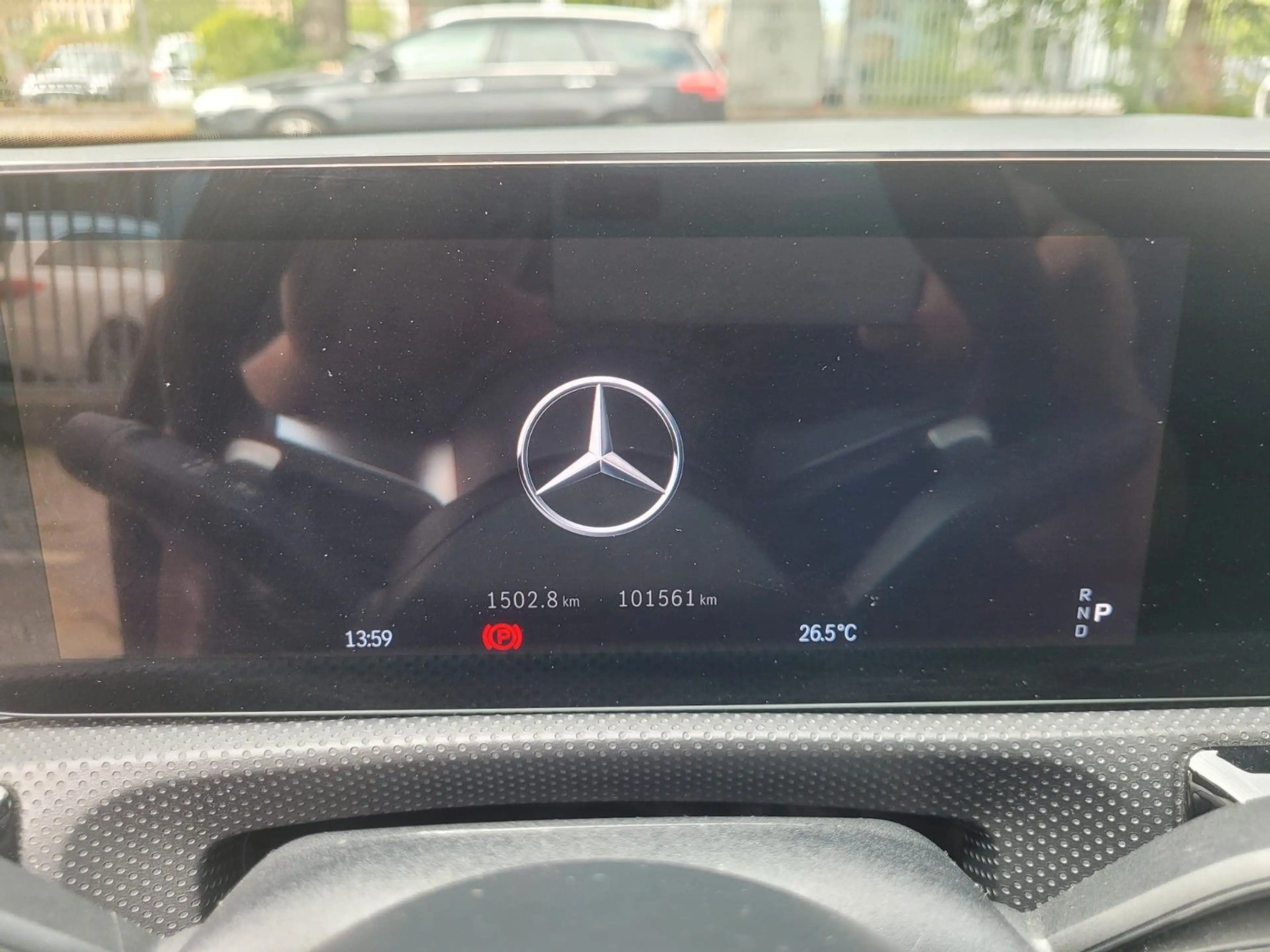 Mercedes-Benz A 200 AMG Automatik Pano Head-Up Keyless Kamera — photo 4