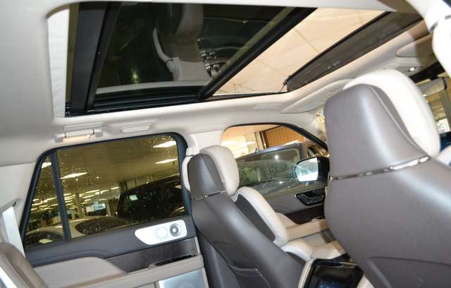 Lincoln Navigator L  Biturbo  Luxury -AWD- 7 Sitze