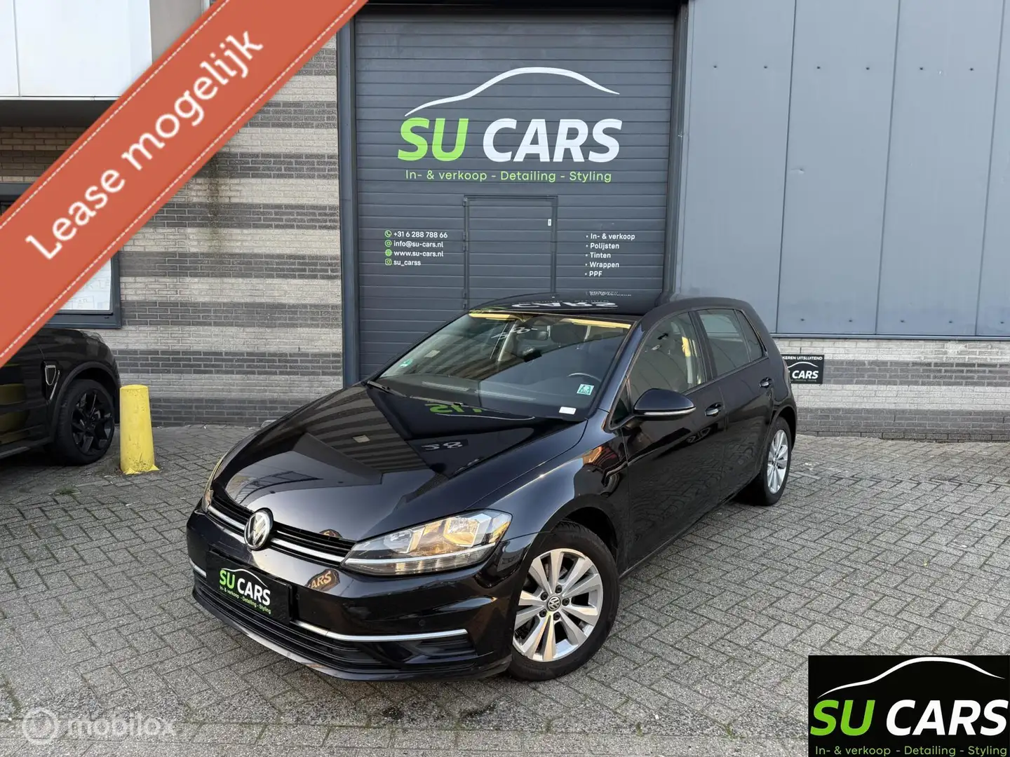 Volkswagen Golf 1.0 TSI Automaat CAM|ACC|Sensoren|Carplay Zwart - 1