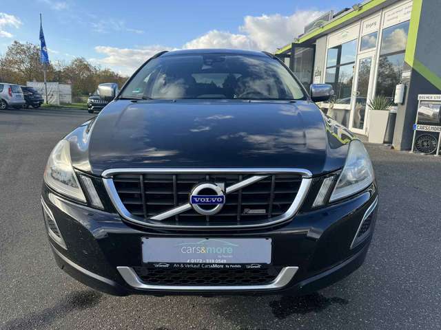 Volvo XC60 R-Design Drive 1 Hand - Panorama