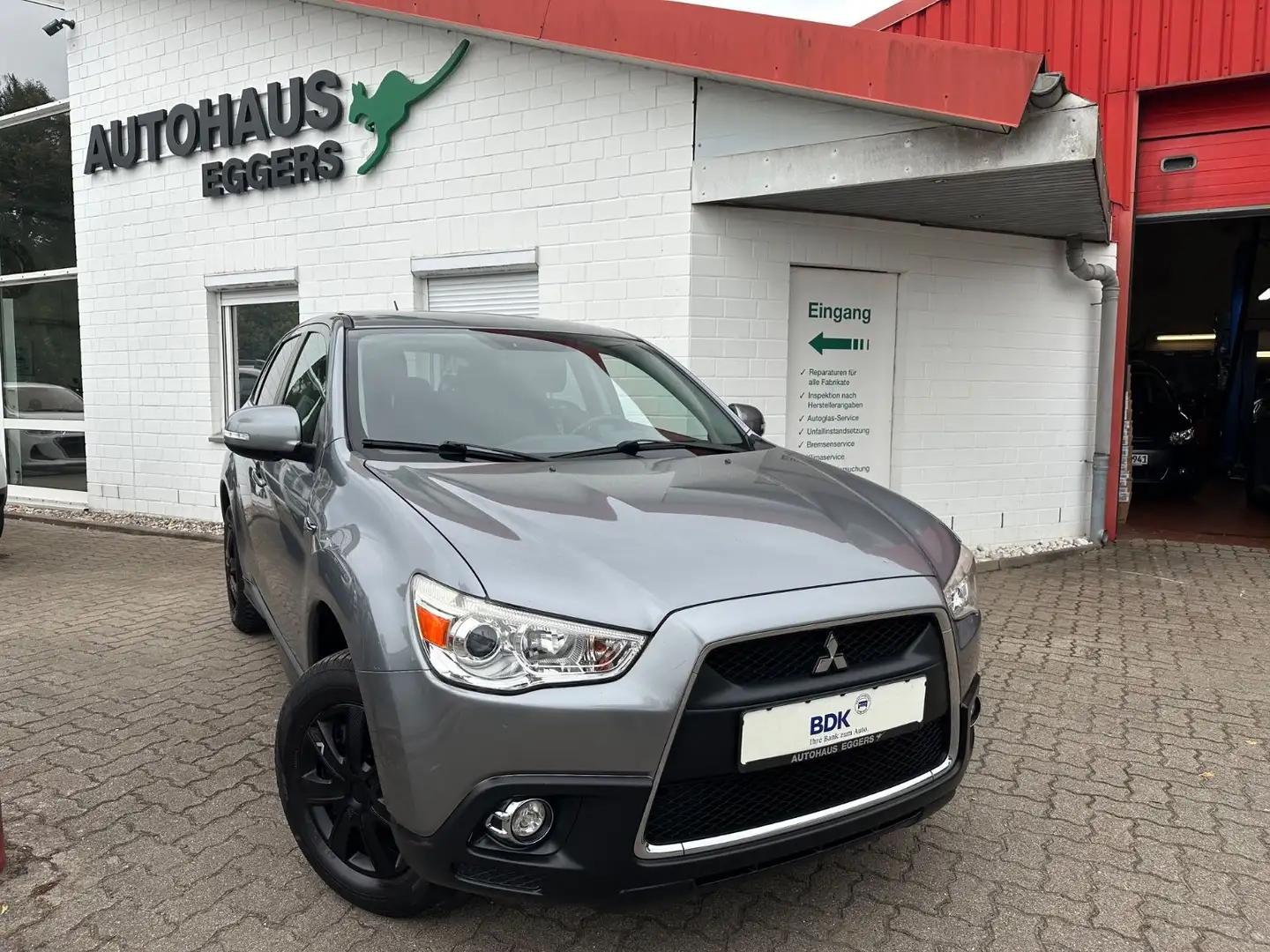 Mitsubishi ASX Intro Edition 2WD/SHZ/TEMP/GJR/KLIMAAUT Grau - 1