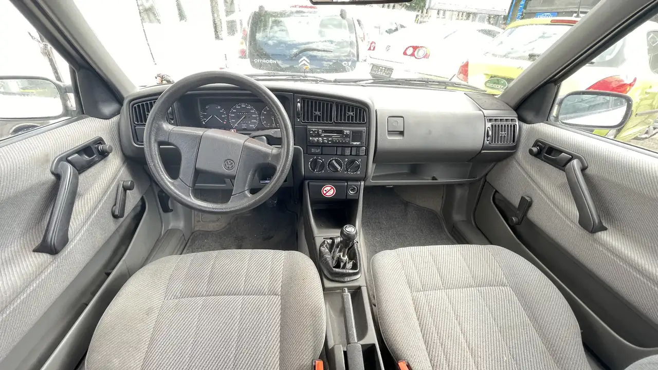 Volkswagen Passat 1.8 CL, foto 10
