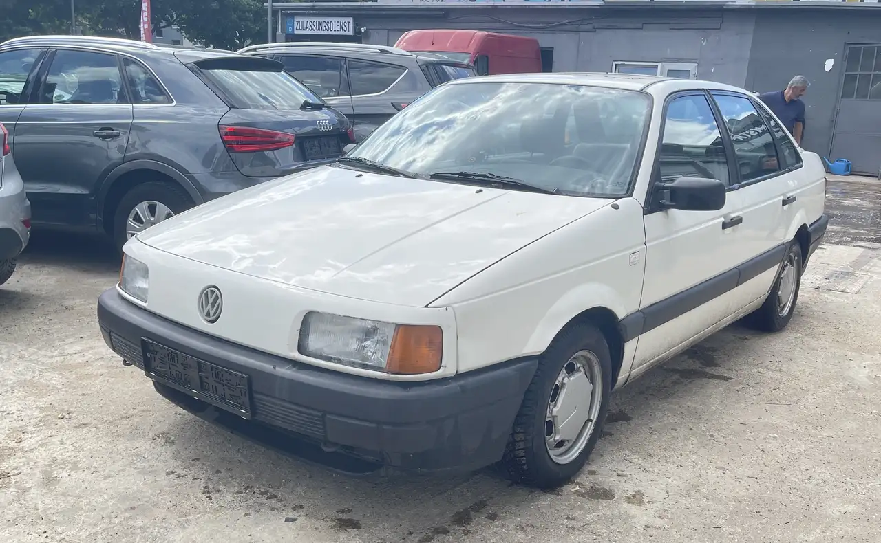Volkswagen Passat 1.8 CL, foto 7