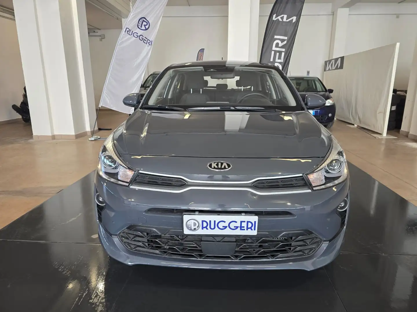 Kia Rio 1.0 T-GDi 120 CV MHEV DCT Style, ACC Grigio - 2
