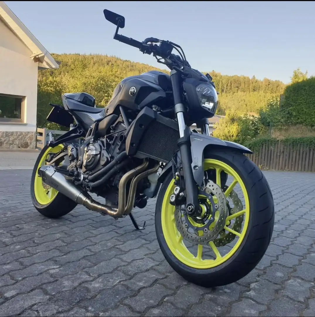 Yamaha MT-07 - 1